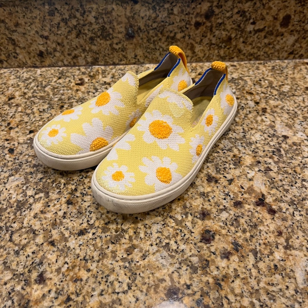 Rothy's Girls The Sneaker Slip-on Shoes Daisy Flowers Yellow Size 2